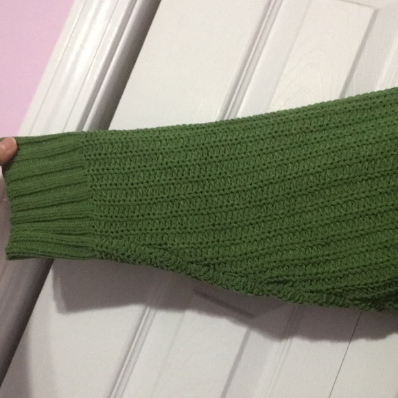 Green oversized sweater - Picture 5 of 9
